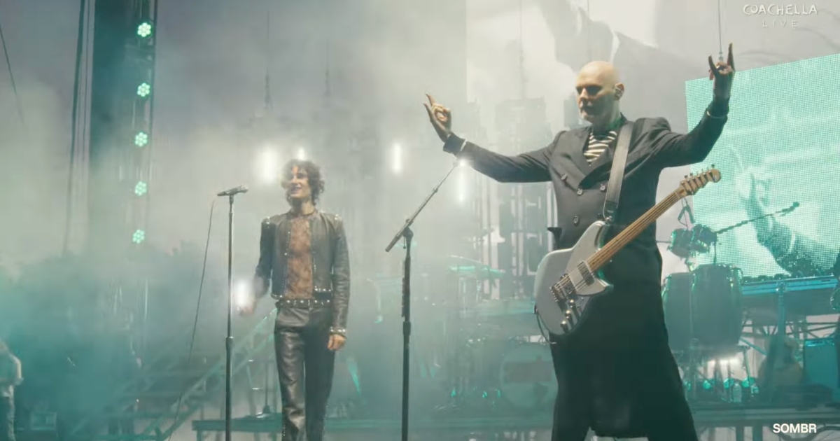 Billy Corgan no Coachella 2026 (Reprodução YouTube)
