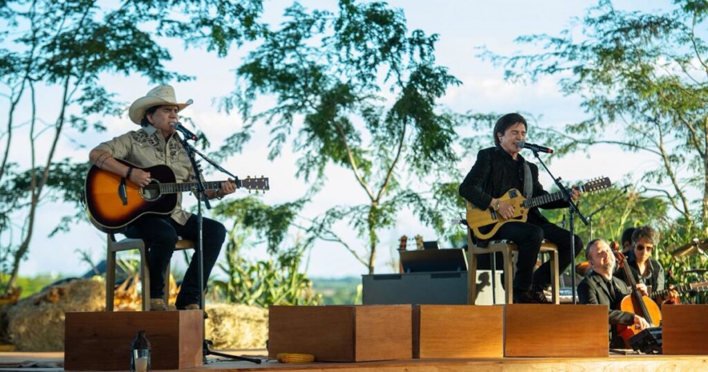 Chitãozinho e Xororó revisitam clássicos em 'Meninos de Roça - Vol 2' 1 Gravação do DVD de Chitãozinho e Xororó