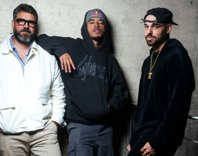 Orquestra Novo Traço une L7NNON e Papatinho em encontro histórico