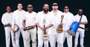 Grupo Revelação e Xande de Pilares