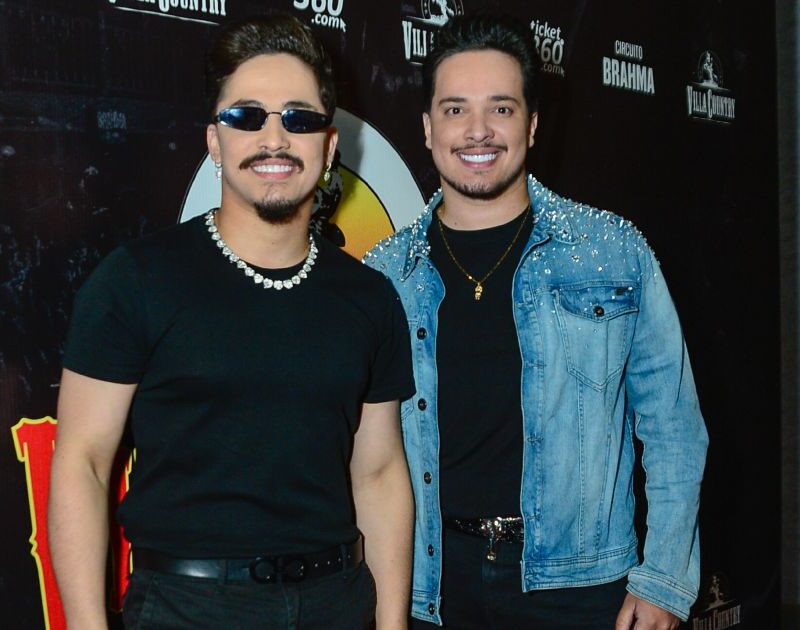 Kaique e Felipe apostam em músicas mais maduras em nova fase da carreira