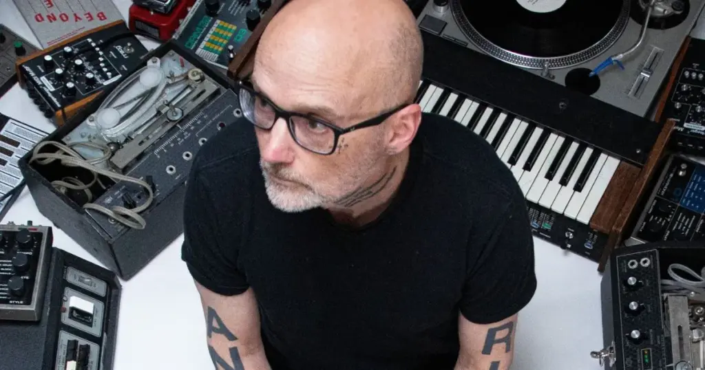 Moby (reprodução Facebook)