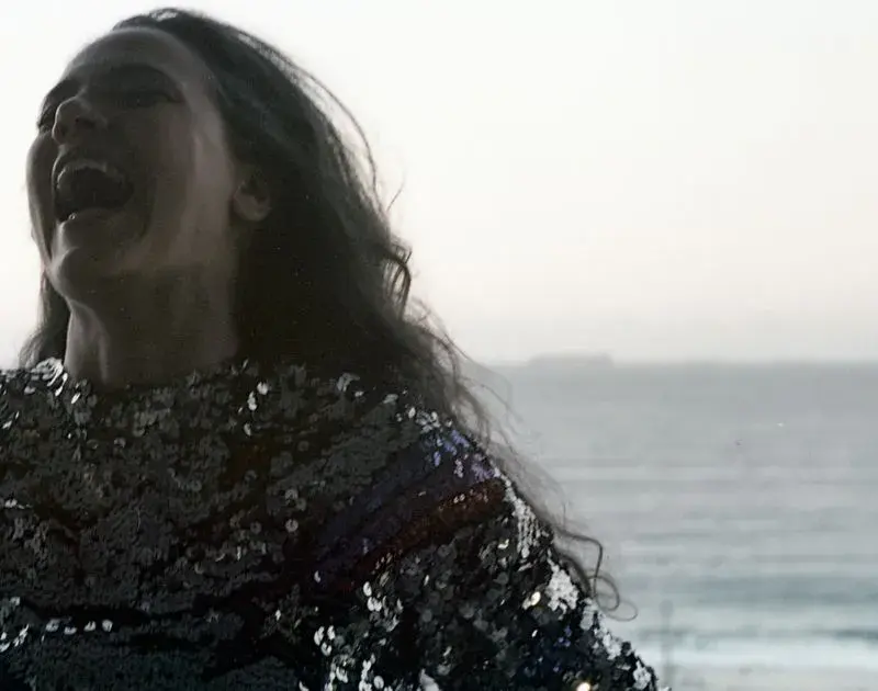 Tiê lança single ‘Contato’ e dá prévia de novo projeto