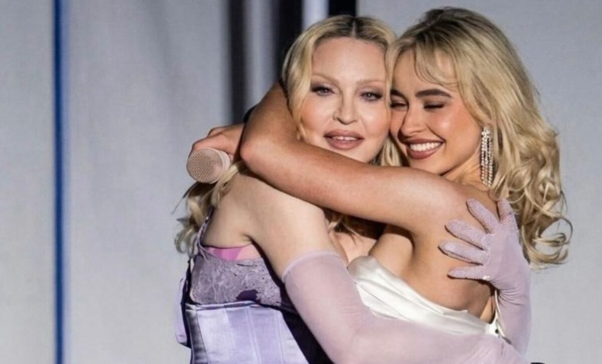 Madonna e Sabrina Carpenter no Coachella 2026 (Reprodução YouTube)