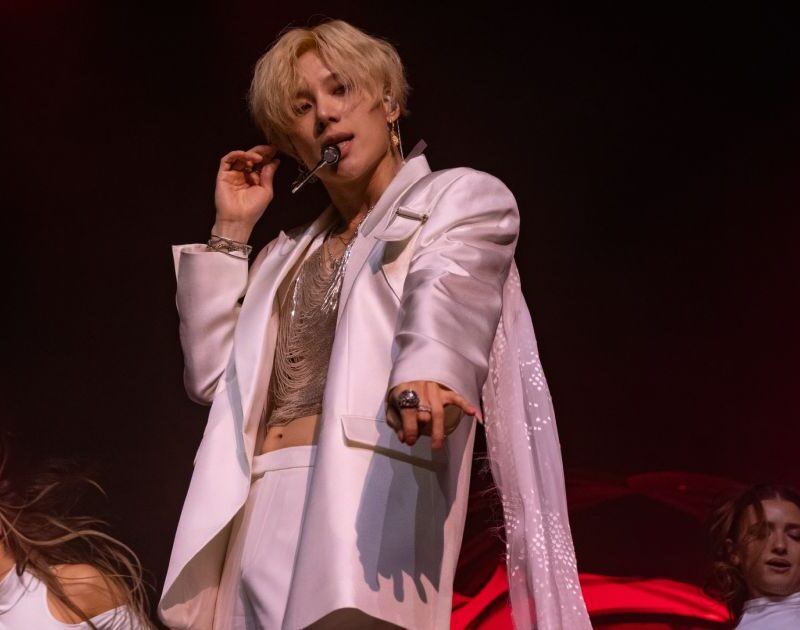 O pássaro e o ovo: a filosofia por trás do show de TAEMIN no Coachella