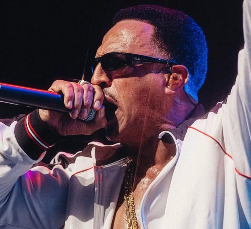 Mano Brown: entenda o papel revolucionário do líder dos Racionais MC’s