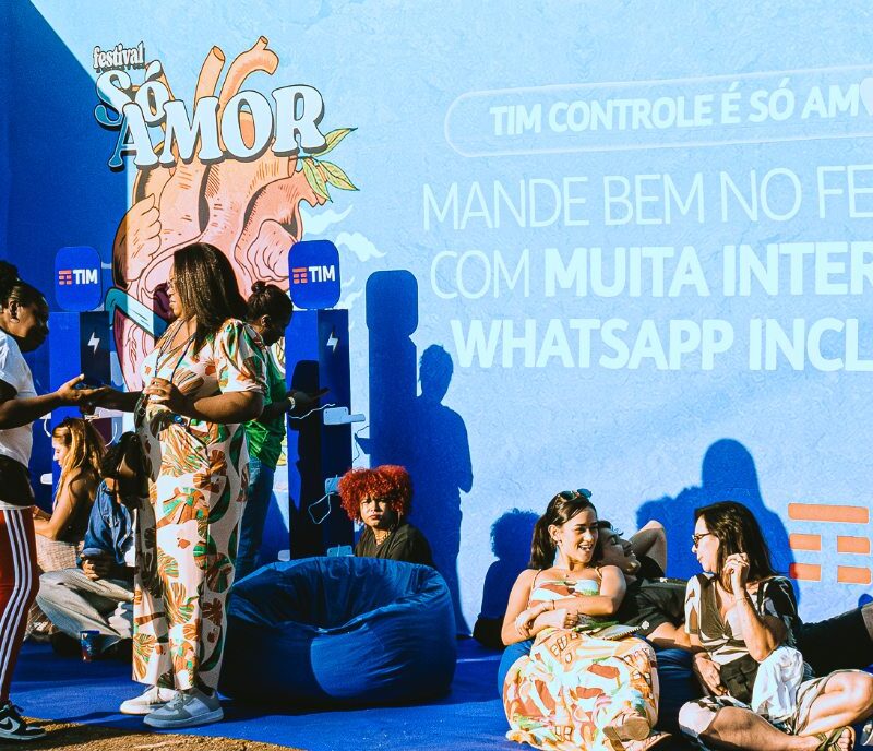 TIM conecta o público no Festival Só Amor e amplia a vibe do evento em BH