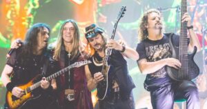 Angra com a formação Rebirth no Bangers Open Air 2026 (@diegopadilha | MHermes Arts/ Bangers Open Air/Divulgação)