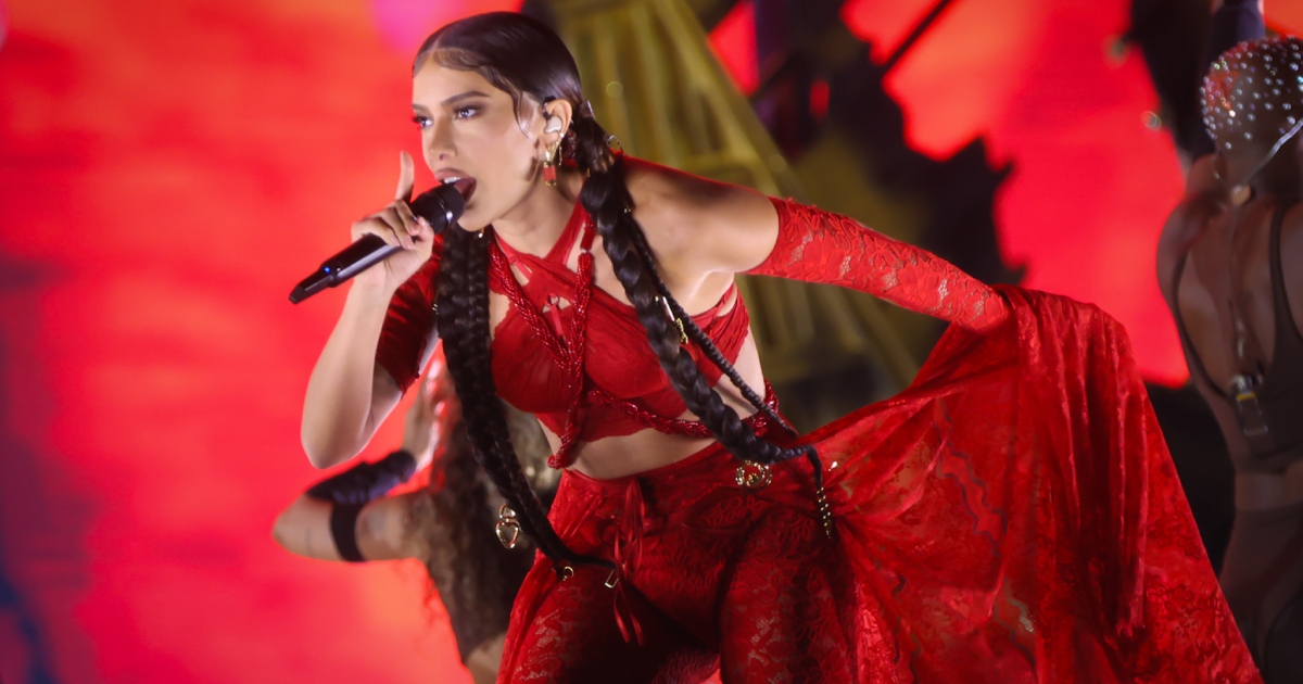 Anitta no show do The Weeknd no Engenhão, Rio de Janeiro (Victor Chapetta/Brazil News)