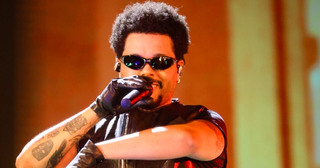 'Testei e não gostei', The Weeknd desiste de aposentar nome artístico 1 The Weeknd no show do Engenhão, Rio de Janeiro (Victor Chapetta/Brazil News)
