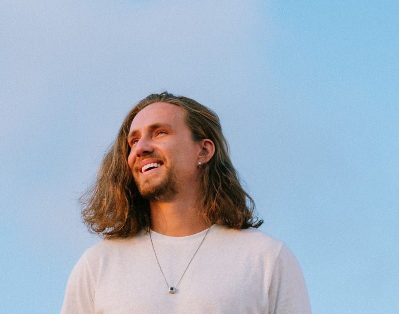 Vitor Kley sobre novo EP: ‘O que as músicas nos diziam, a gente fazia’