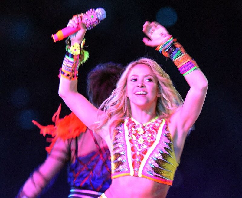 Alinhando os chakras: fenômeno místico ronda visita de Shakira em ano de Copa