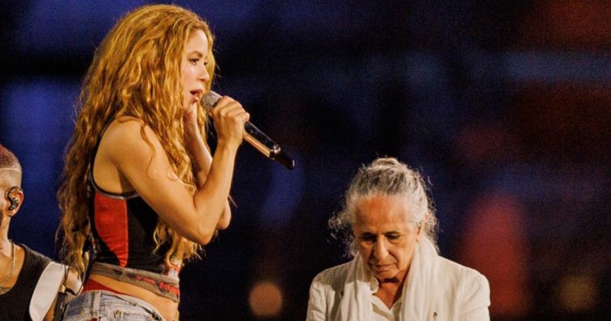 Shakira ensaia com Maria Bethânia (Brazil News/Clayton Felizardo)