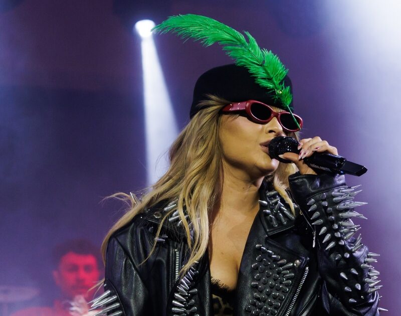 Luísa Sonza se apresenta na Virada Cultural 2026 com hits de álbuns