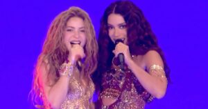 Shakira e Anitta em Copacabana