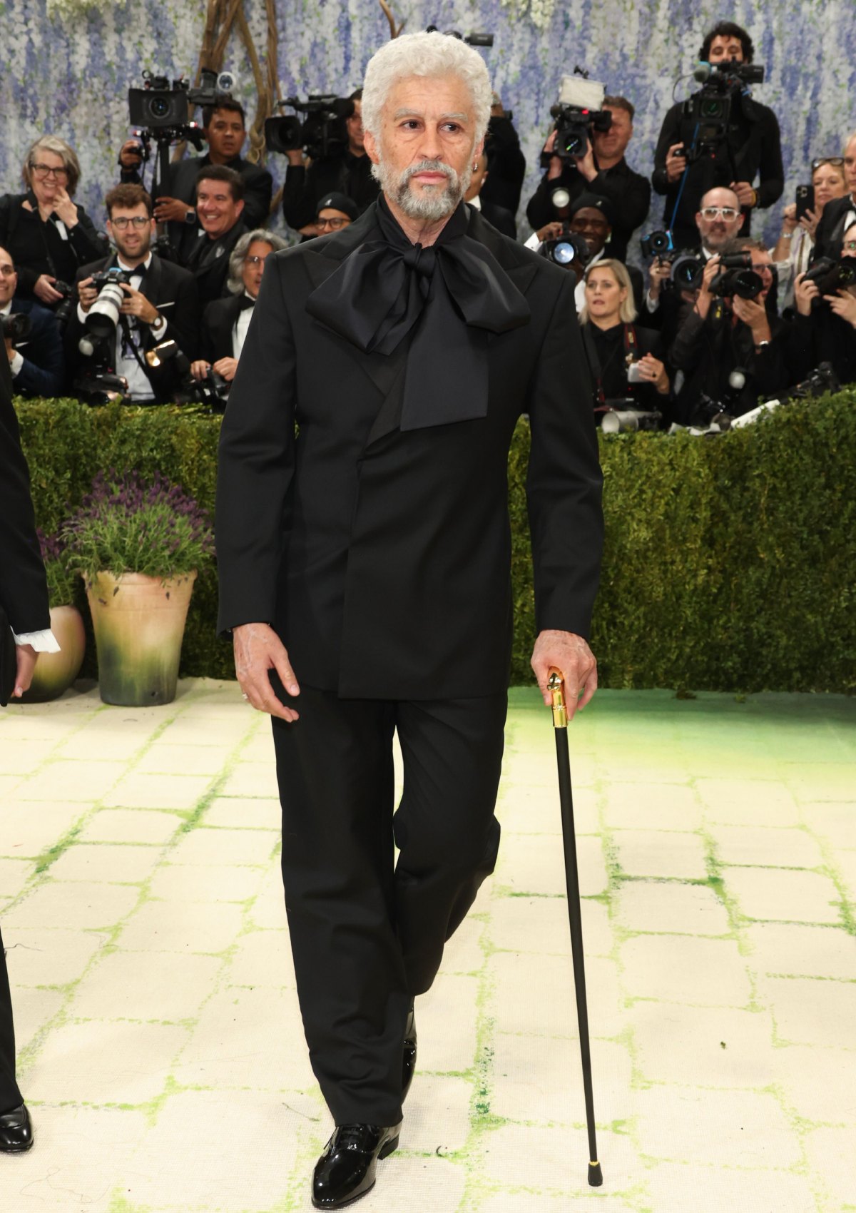 Bad Bunny no Met Gala 2026 (Grosby)