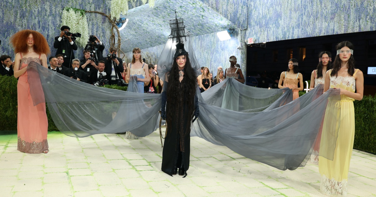 Madonna no Met Gala 2026 (Grosby)