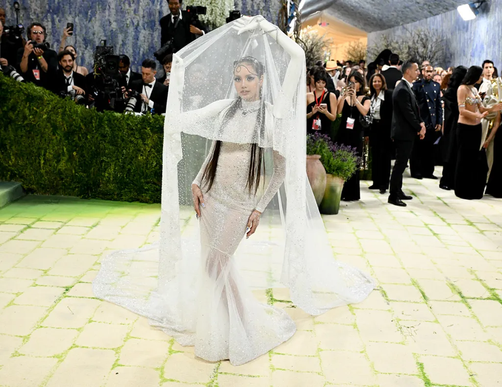 Lisa no Met Gala 2026 (Gilbert Flores/Billboard)