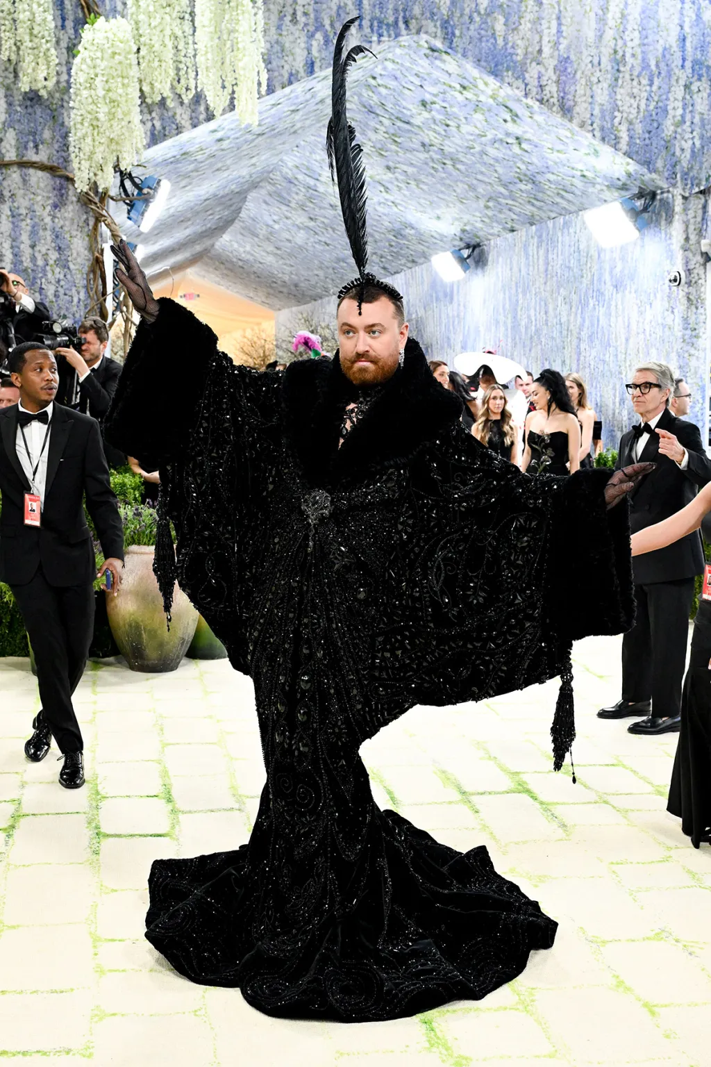 Sam Smith no Met Gala 2026 (Gilbert Flores/Billboard)