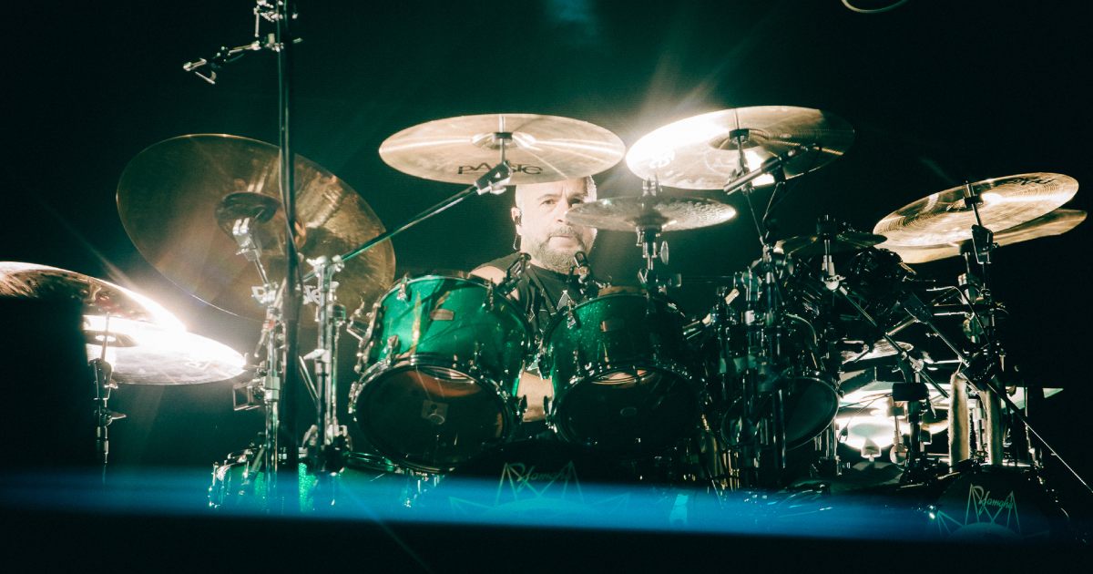 John Dolmayan, do System Of A Down