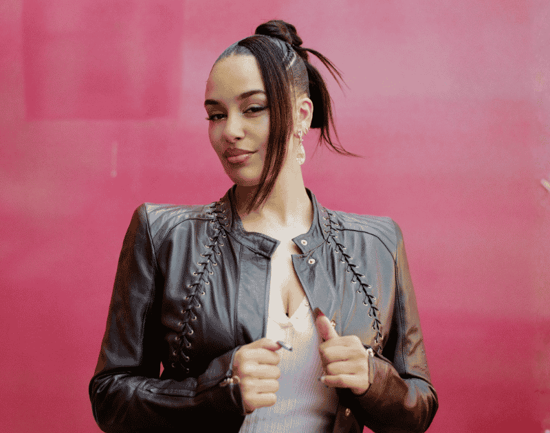 Jorja Smith lança ‘What’s Done Is Done’; veja aqui