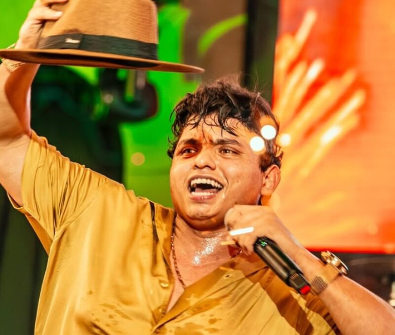 Filho do Piseiro transforma aniversário em espetáculo e grava DVD gigante no AM
