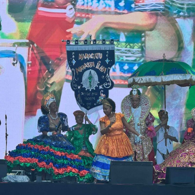 Arrasta Ilha e Rainha Marivalda abrem ARVO Festival com baque virado