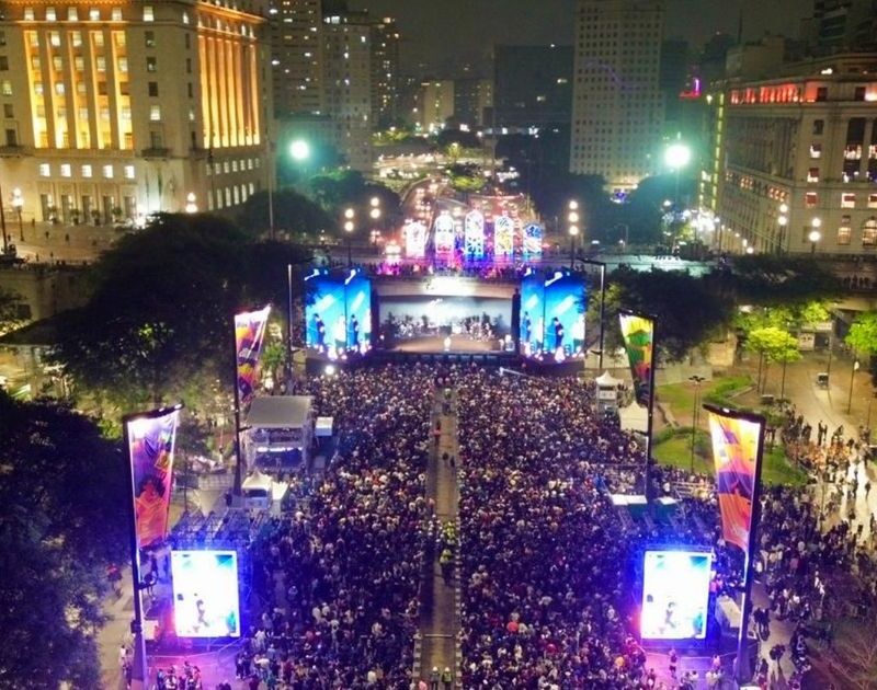 Domingo da Virada Cultural atrai multidões com pop, nostalgia e pagode