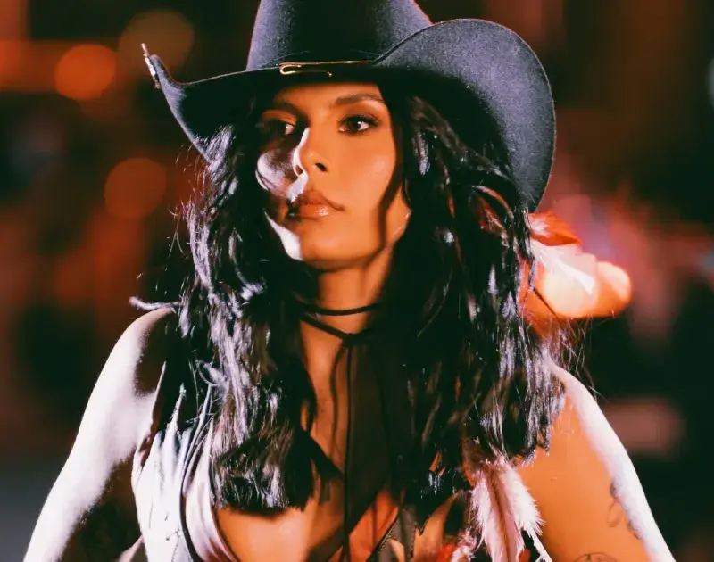 Ana Castela: equipe da cantora nega vínculo com homem de vídeo viral