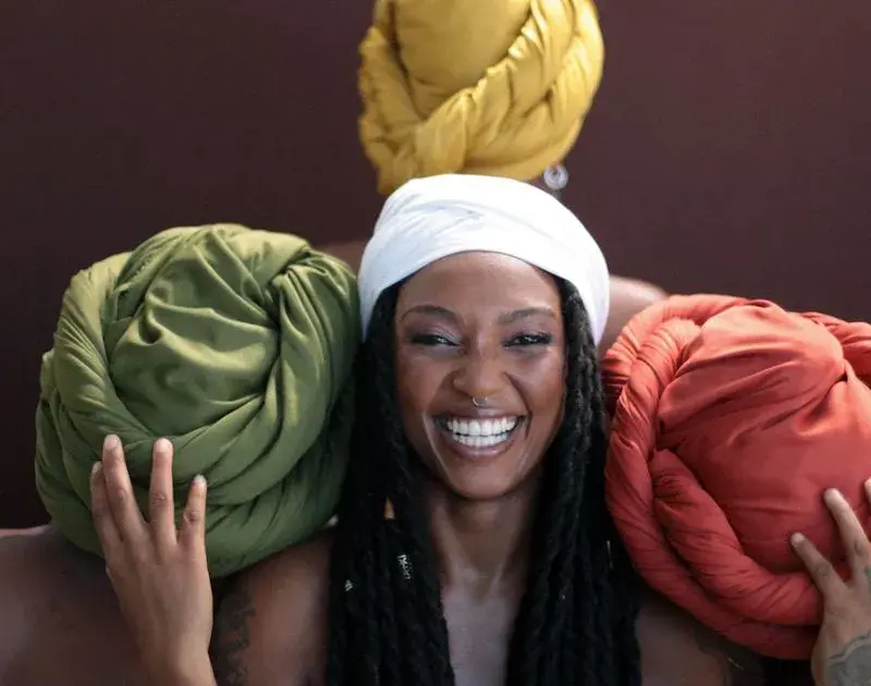 Em busca de reconexão afetiva, Bia Ferreira anuncia ‘Améfrica’