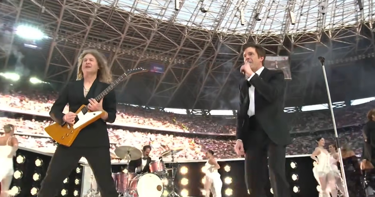 The Killers na final da Champions League 2026 (Reprodução YouTube)