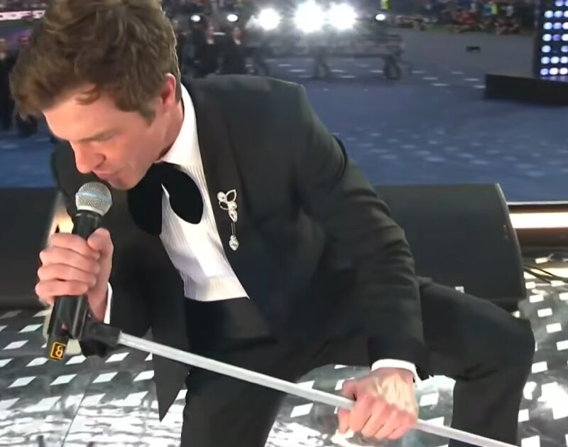 Veja o show do The Killers na final da Champions League 2026