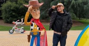 João Gomes visitou estúdios da PIXAR (reprodução Instagram)