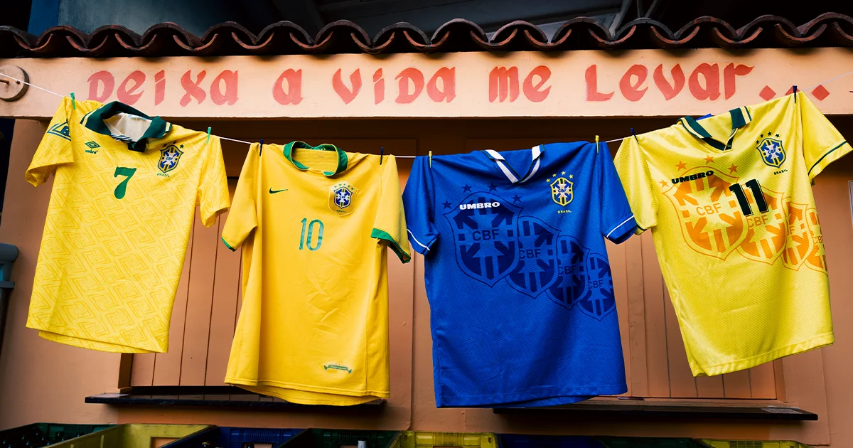 As camisetas da seleção brasileira de 1994, usada na capa de Billboard Brasil (Felipe Alberto)