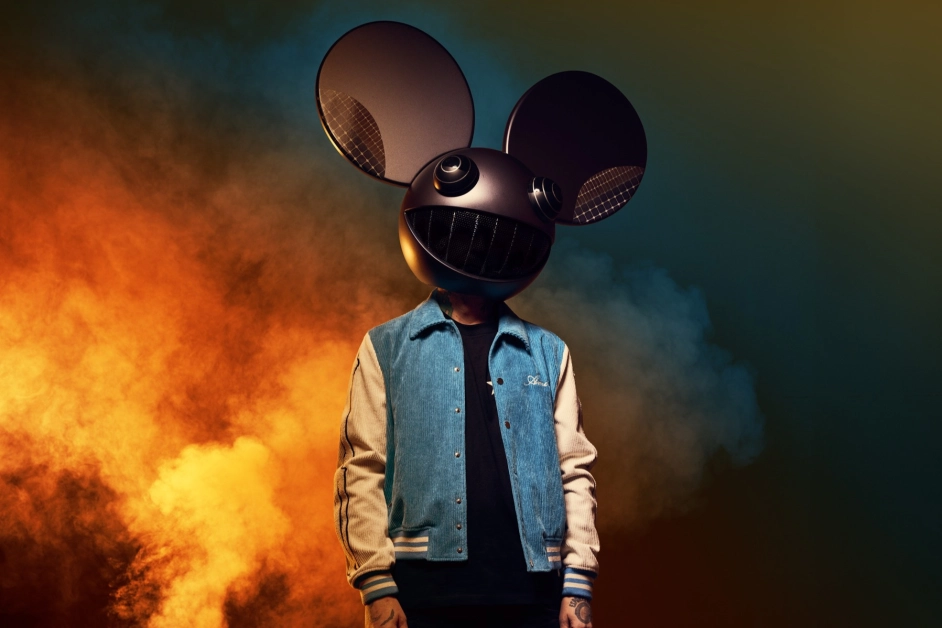 Ajude o deadmau5 a escolher o nome de 27 gatos resgatados 2 Deadmau5 (Matt Barnes / Cortesia da Falcon PR/Billboard)