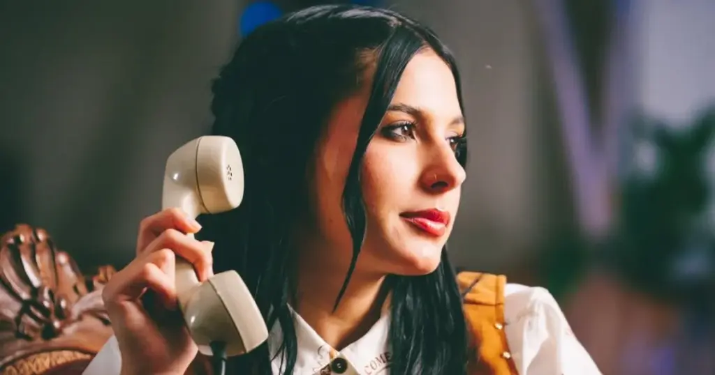 Ana Castela no videocliope de 'É Que Eu Não Te Esqueci' (reprodução Instagram @anacastelacantora)