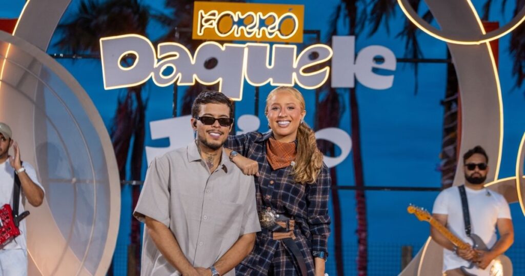 Felipe Amorim e Mari Fernandez no "Forró Daquele Jeito" (Foto: Anderson Pikachu)