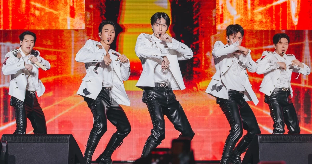 MONSTA X no Brasil: microfone ligado e K-pop com sabor brasileiro 3 MONSTA X em São Paulo