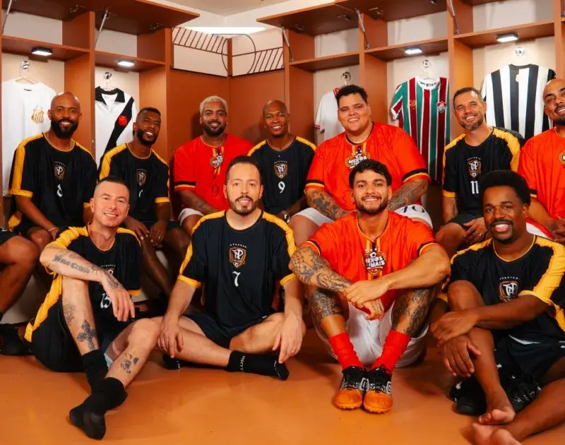 Turma do Pagode e Menos É Mais se reúnem em single sobre paixão pelo futebol