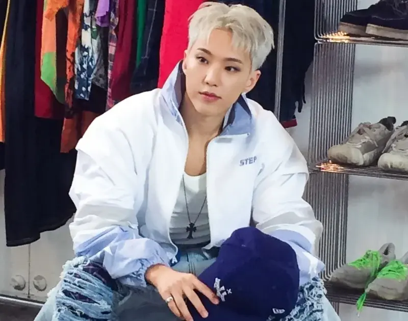Hoshi, do SEVENTEEN, completa 30 anos e lança single de surpresa