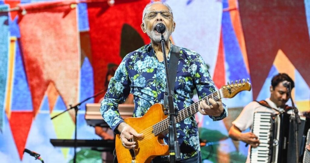 Gilberto Gil no Arraiá Alô Alô Bahia Foto: (Alô Alô Bahia/Elias Dantas, Jefferson Peixoto e Tati Freitas)