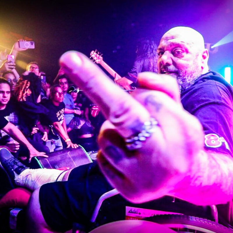 Quer arruinar uma carreira de sucesso? Paul Di’Anno dá as dicas