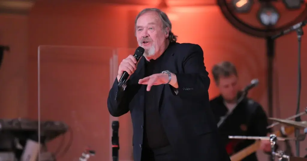 David Clayton-Thomas