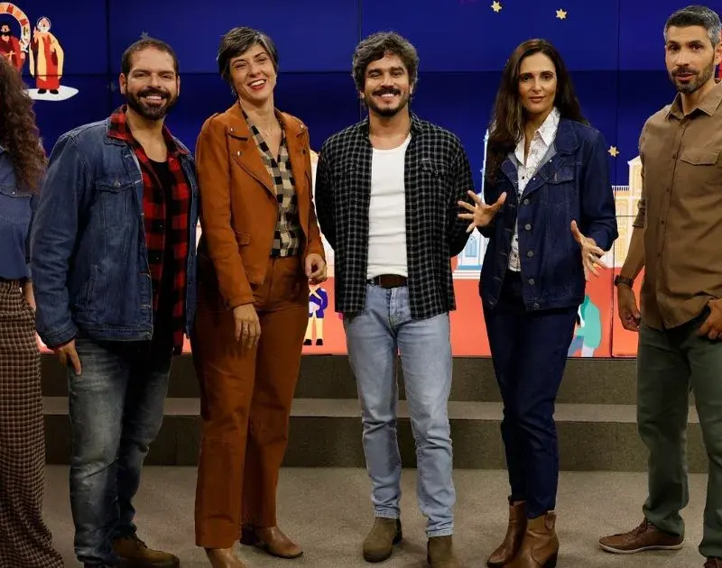 Thiaguinho e Xand Avião agitam as últimas noites do ‘Arraiá Brasil’