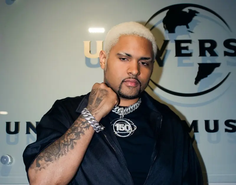 Kevin O Chris prepara álbum inédito e assina com a Universal