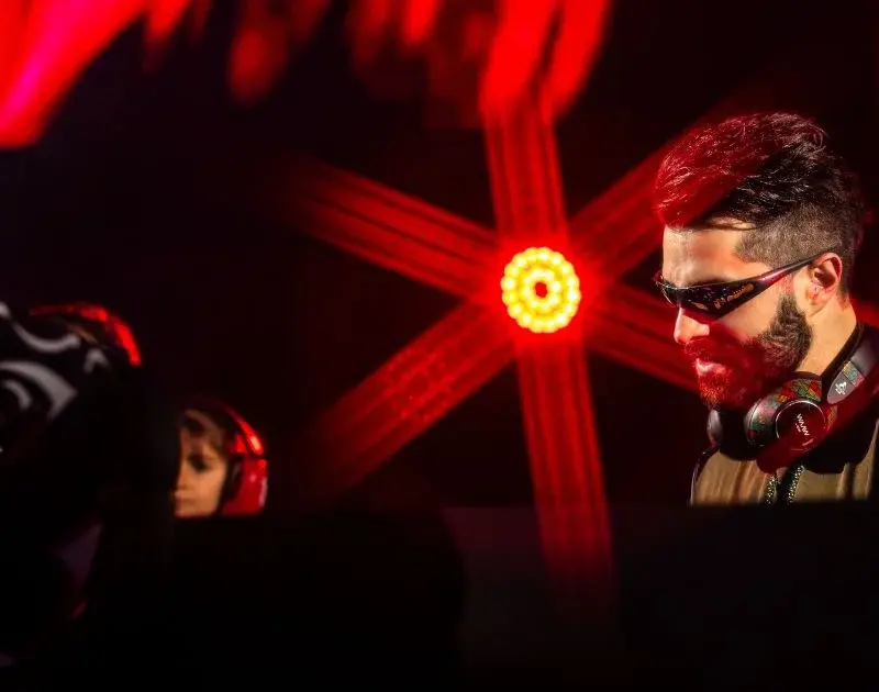 Tomorrowland Tailândia revela line-up completo para estreia em 2026