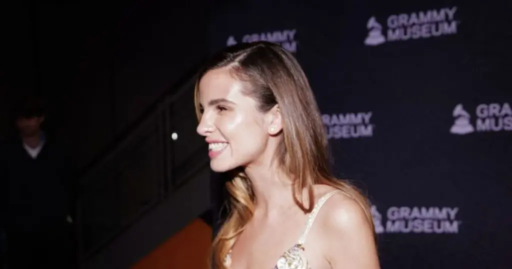 Giulia Be no Grammy Museum (Divulgação/Alejandra Hinojosa)