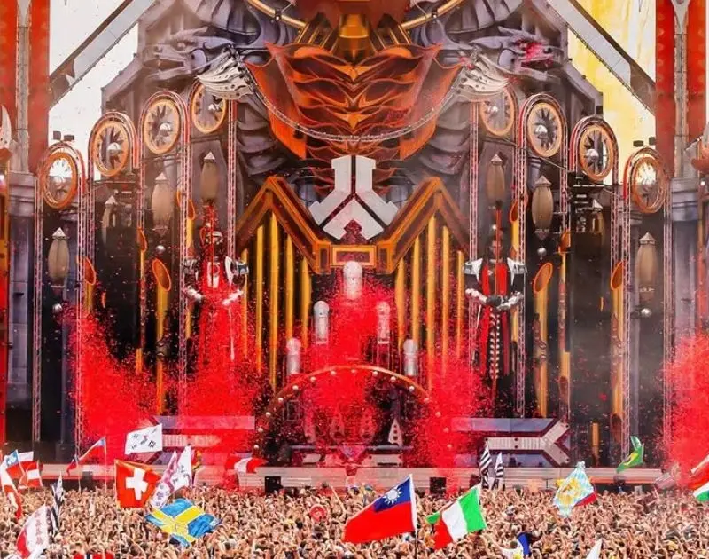 Calor extremo cancela Defqon.1 na Holanda; veja relato de brasileiro