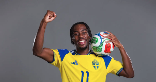 Sueco que ama funk, Elanga mostra que som do Brasil é global