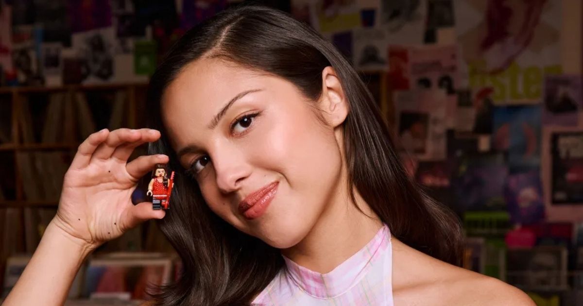 Olivia Rodrigo e coleção exclusiva da LEGO inspirada em sua carreira (Foto: LEGO Group, Olivia Rodrigo x LEGO® Editions)